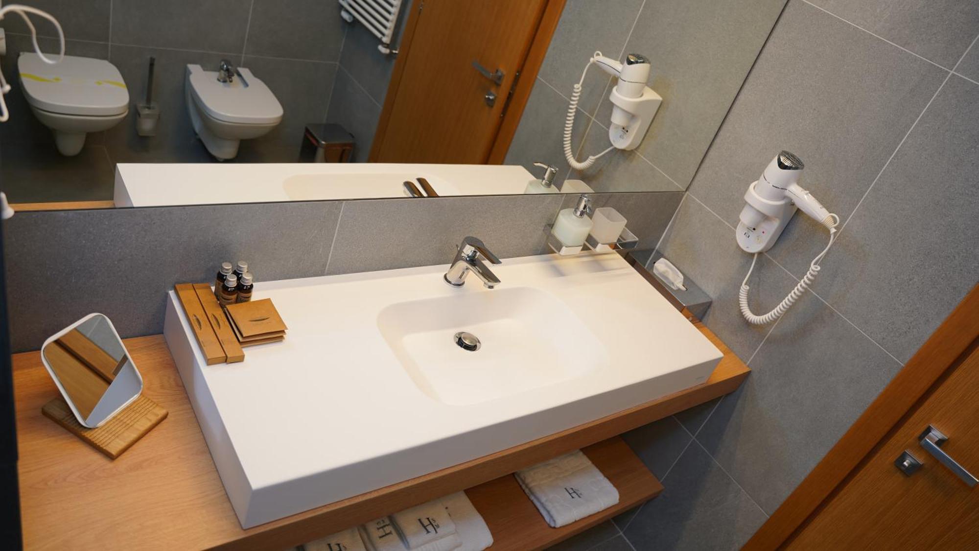 Hotel Sorin Mihai Cristian  Bagian luar foto
