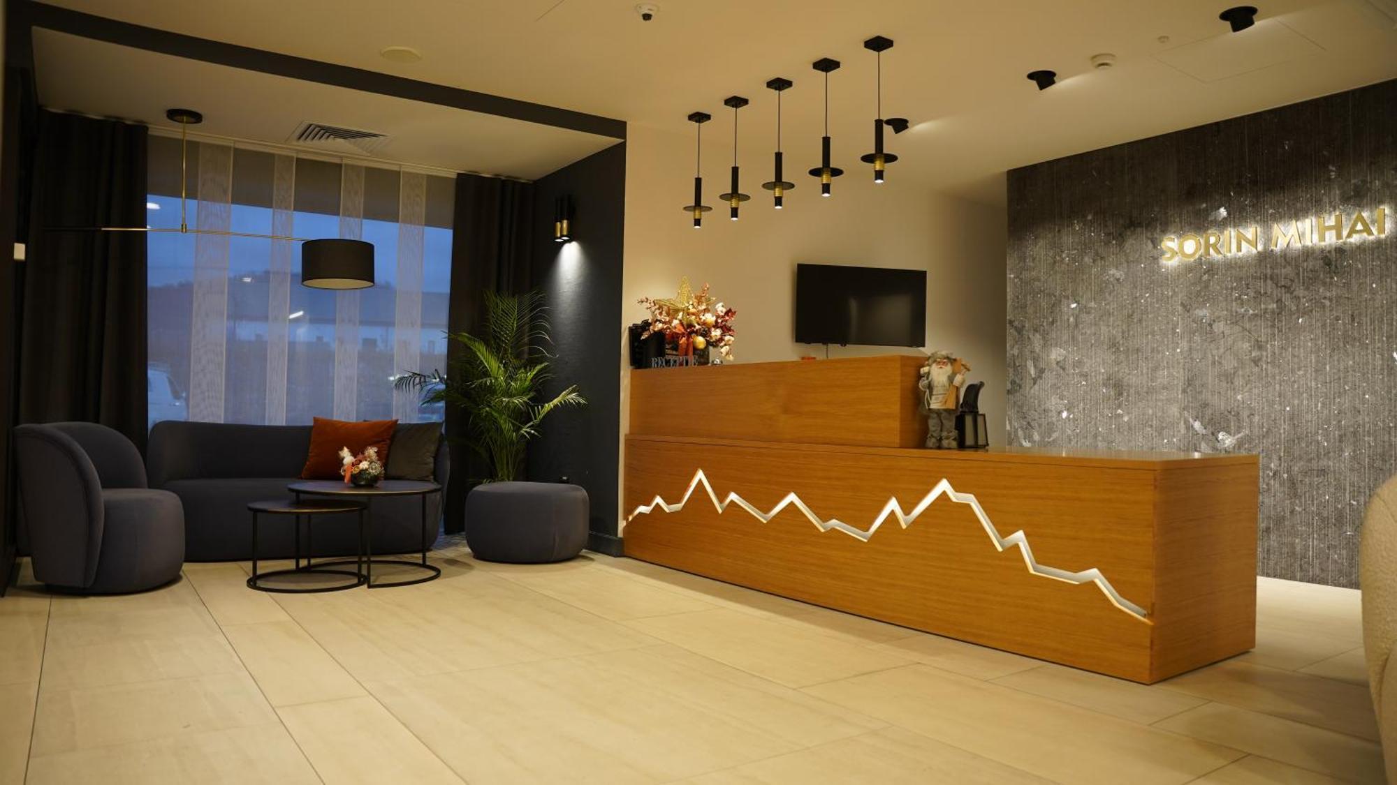 Hotel Sorin Mihai Cristian  Bagian luar foto
